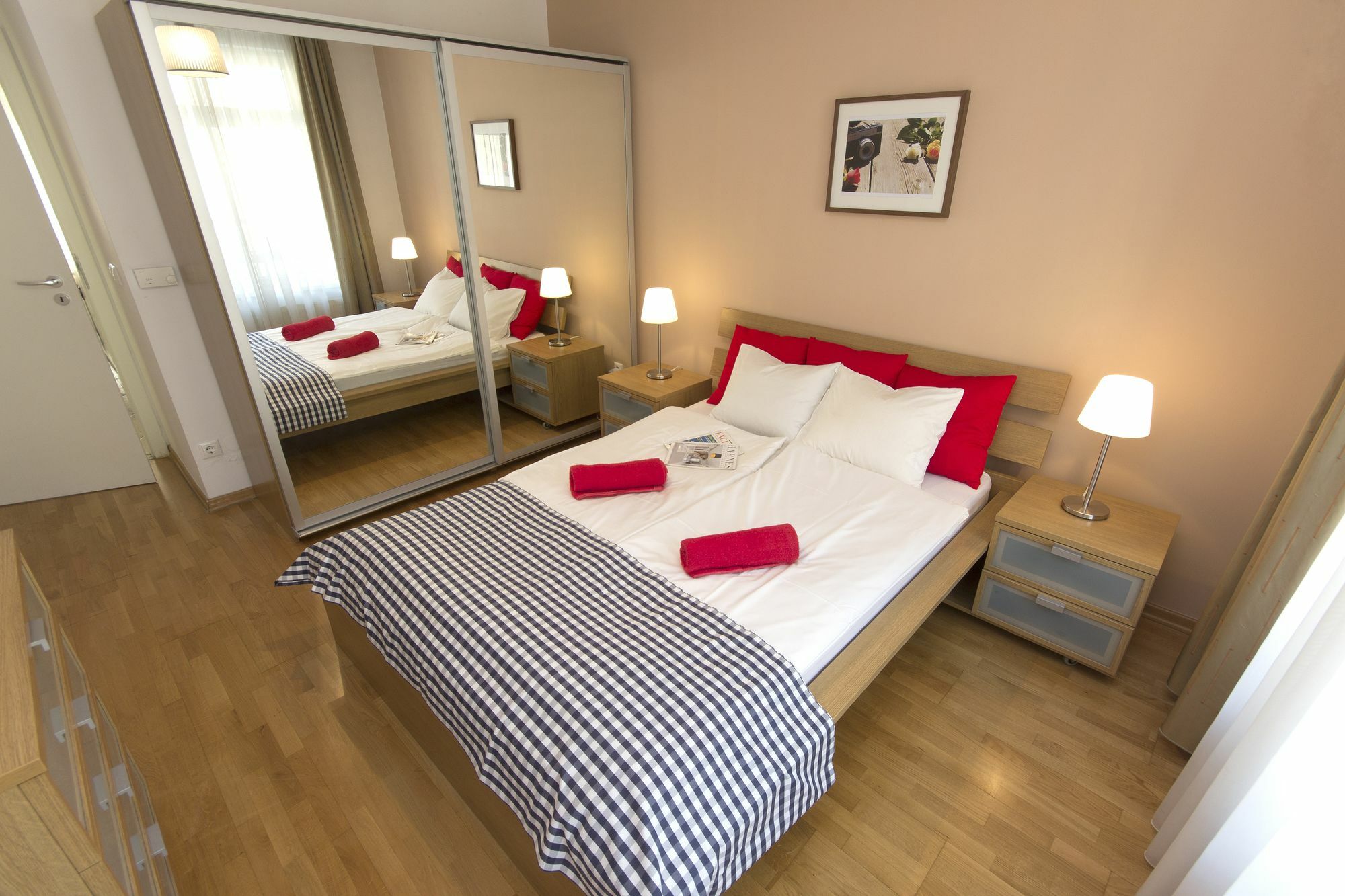 Madison Apartments Budapeszt Zewnętrze zdjęcie